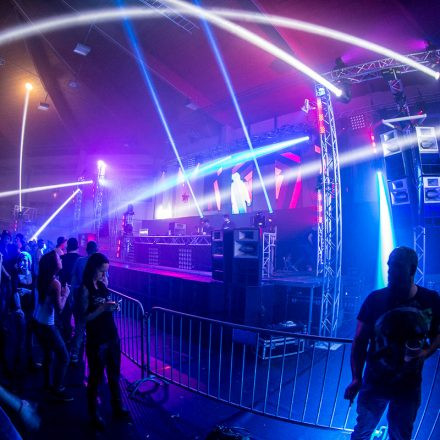 Electronic Hurricane @ Budocenter (Supported by Nikhil Gilek)