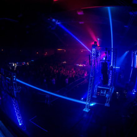 Electronic Hurricane @ Budocenter (Supported by Nikhil Gilek)