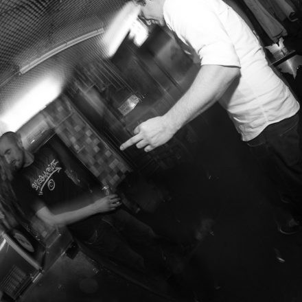 Beat it - Special with Logistics @ Flex