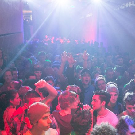 Fear le Funk presents Retrogott x Twit One x Brous One @ Cafe Leopold