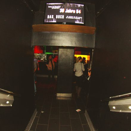 BEHAVE! Red Light District @ U4