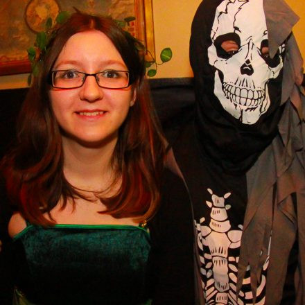 Fasching VS. Halloween