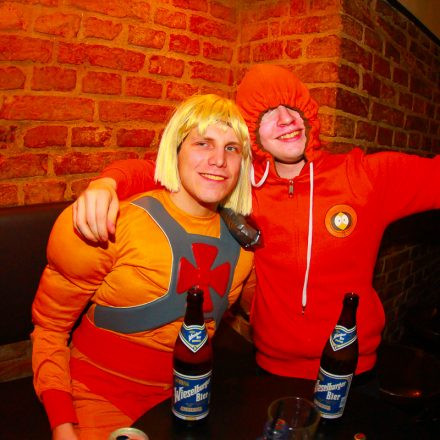 Fasching VS. Halloween