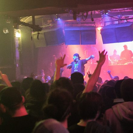 Step Forward - R.A The Rugged Man @ Fluc Wanne