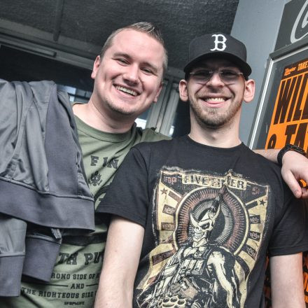 Five Finger Death Punch @ Gasometer