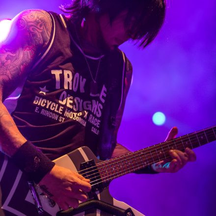 Five Finger Death Punch @ Gasometer