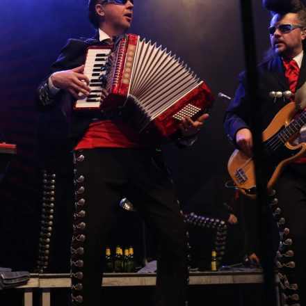 Leningrad Cowboys @ Gasometer