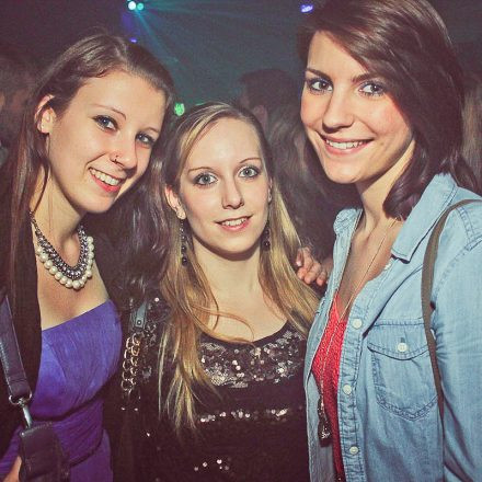 Nascherei mit Moritz Guhling @ Auslage