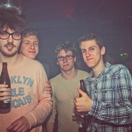 Nascherei mit Moritz Guhling @ Auslage