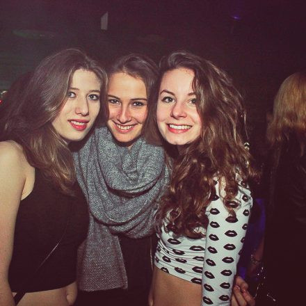 Nascherei mit Moritz Guhling @ Auslage