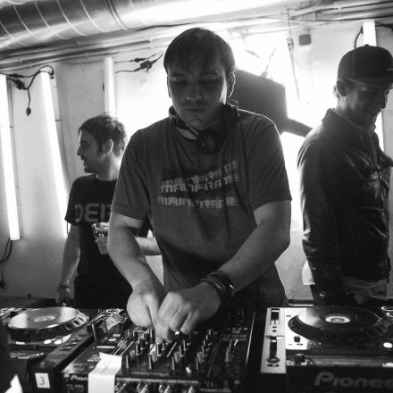 Mainframe pres. Tiefgang feat. Bad Company UK & Hybrid Minds [Supported by Felipe Kolm]