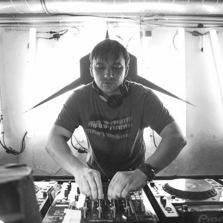 Mainframe pres. Tiefgang feat. Bad Company UK & Hybrid Minds [Supported by Felipe Kolm]