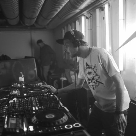 Mainframe pres. Tiefgang feat. Bad Company UK & Hybrid Minds [Supported by Felipe Kolm]