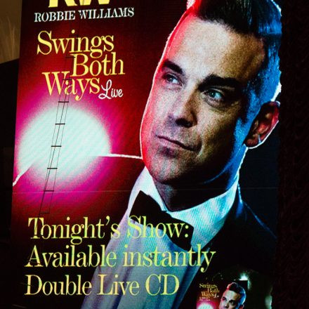 Robbie Williams - Swings Both Ways Live - Ausverkauft @ Stadthalle