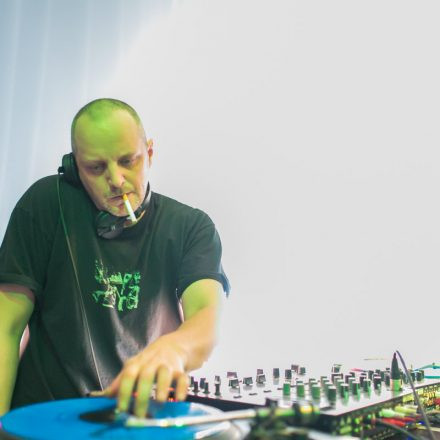 Mainframe pres. Let it Roll on Tour