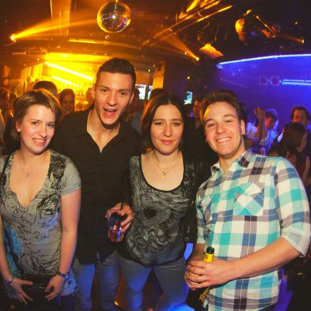 Behave! Muttertagsspecial @ U4