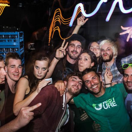 Dubinc Paradise Tour @ Chaya Fuera