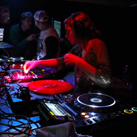 Gut Aufgelegt pres. Run Tingz Cru @ Camera Club