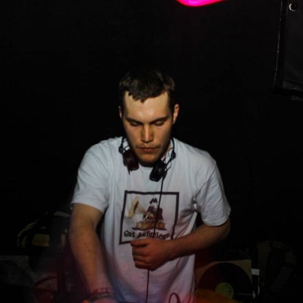Gut Aufgelegt pres. Run Tingz Cru @ Camera Club