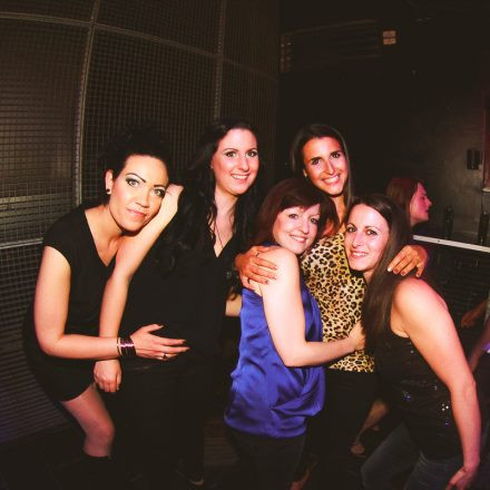 BEHAVE! - BACK TO THE 80'S @ U4
