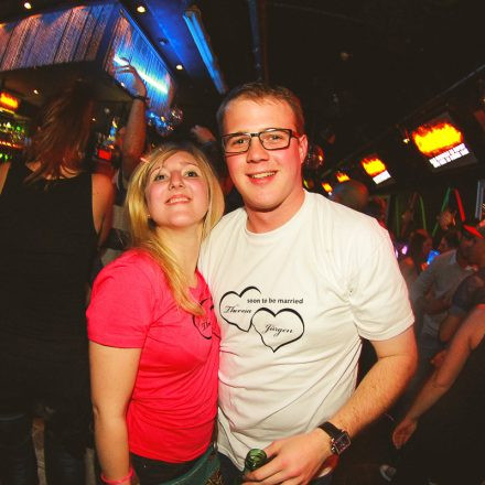 BEHAVE! - BACK TO THE 80'S @ U4