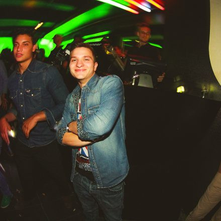 BEHAVE! - BACK TO THE 80'S @ U4