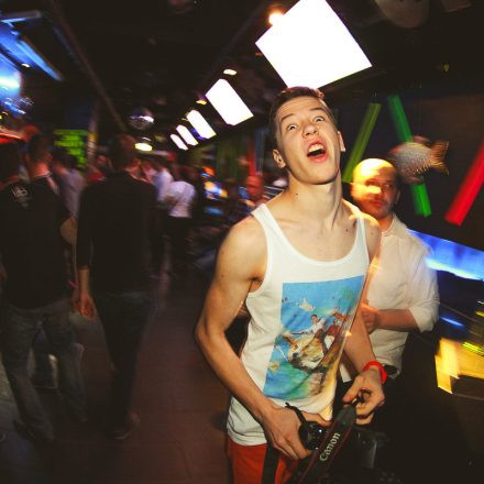 BEHAVE! - BACK TO THE 80'S @ U4