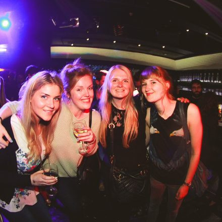 BEHAVE! - BACK TO THE 80'S @ U4