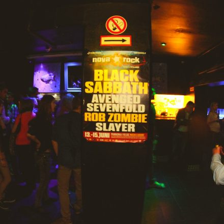 BEHAVE! - BACK TO THE 80'S @ U4