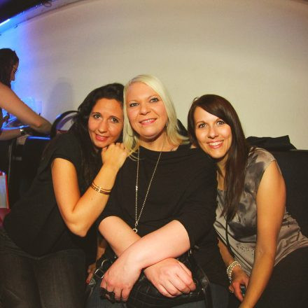 BEHAVE! - BACK TO THE 80'S @ U4