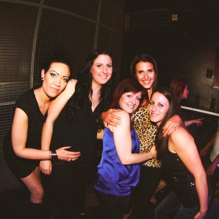 BEHAVE! - BACK TO THE 80'S @ U4