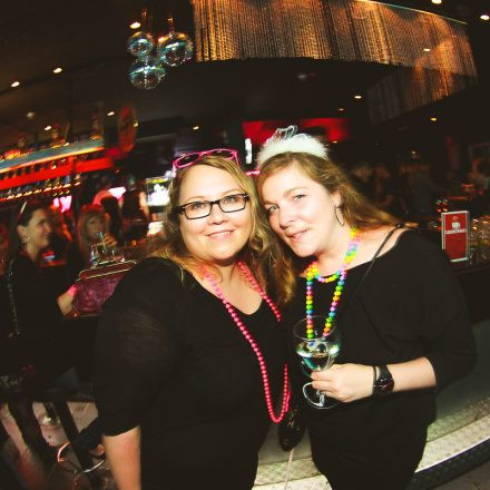 BEHAVE! - BACK TO THE 80'S @ U4