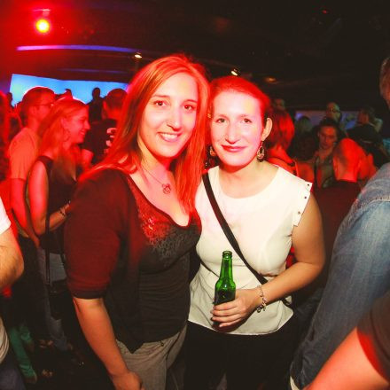 BEHAVE! - BACK TO THE 80'S @ U4
