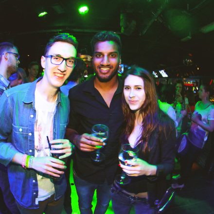 BEHAVE! - BACK TO THE 80'S @ U4