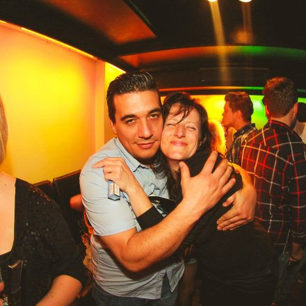 BEHAVE! - BACK TO THE 80'S @ U4
