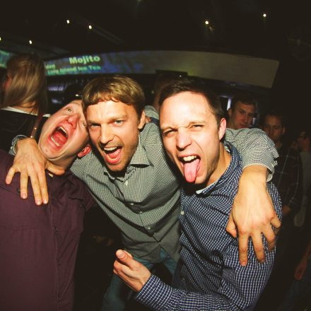 BEHAVE! - BACK TO THE 80'S @ U4