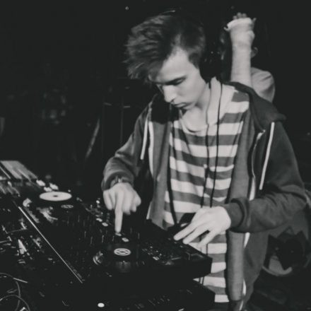 Shirty AfterFashionParty ft. Gudrun von Laxenburg @ WUK Part 2