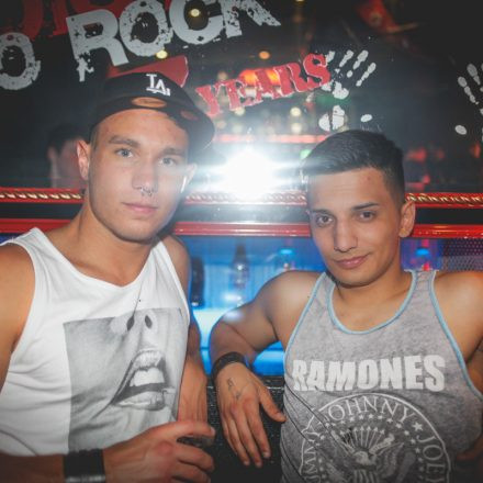 Addicted to Rock @ U4