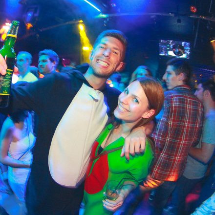 BEHAVE! Pyjama Party @ U4