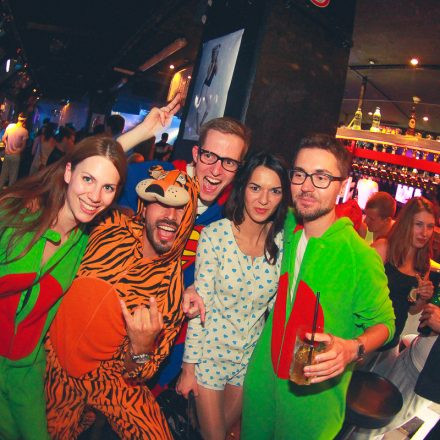 BEHAVE! Pyjama Party @ U4