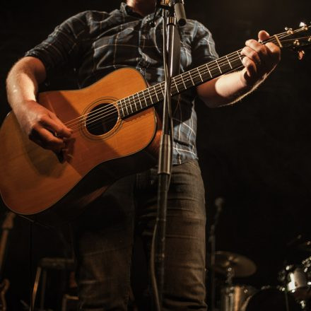 Chuck Ragan @ Arena