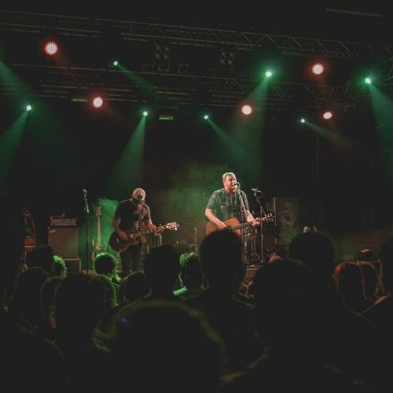 Chuck Ragan @ Arena