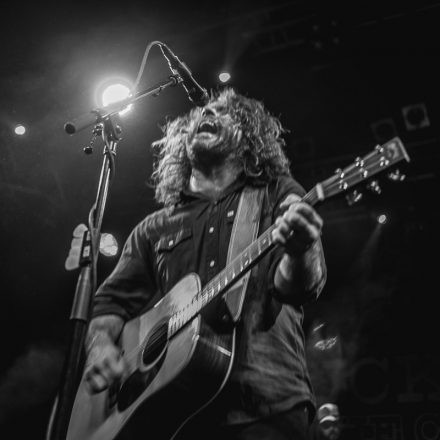 Chuck Ragan @ Arena