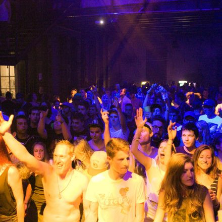 Noize Nation mit Klopfgeister - Dj Hype feat. Funsta uvm. @ Ottakringer Brauerei