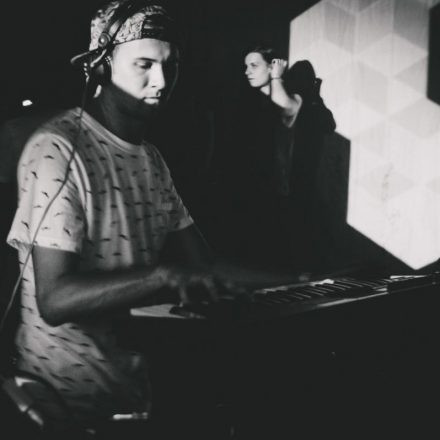Beat it ft. Camo and Krooked @ Flex