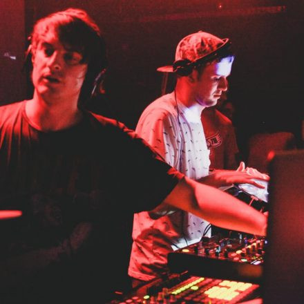 Beat it ft. Camo and Krooked @ Flex