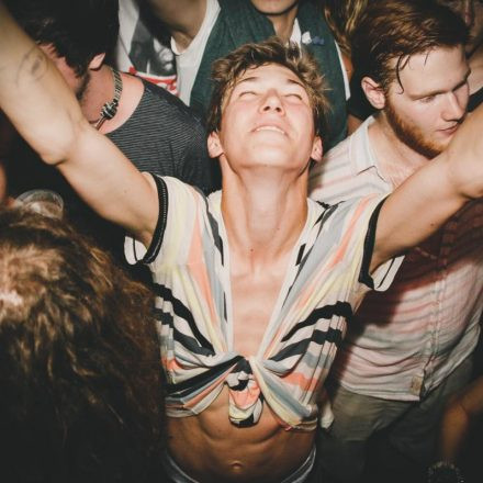 Beat it ft. Camo and Krooked @ Flex