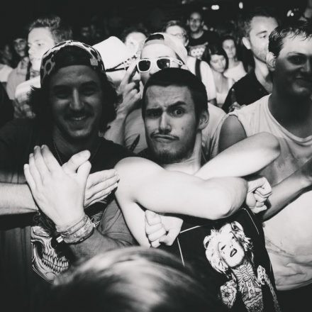 Beat it ft. Camo and Krooked @ Flex