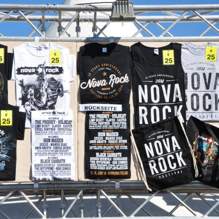 Nova Rock Festival 2014 - Day 1 @ Pannonia Fields II Part III