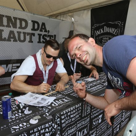 Nova Rock Festival 2014 - Autogrammzelt @Pannonia Fields II